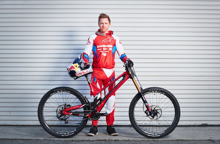 aaron gwin net worth: about, age, height, nationality